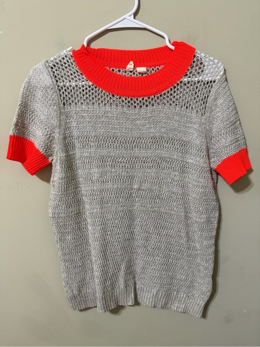 Moth medium gray Knit Short-Sleeve Sweater orange Trim open weave shoulder